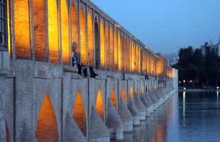 de 33 pol brug van Esfahan